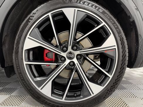 Used 2023 Audi SQ5 Prestige w/ Prestige Package AWD/4WD image 43