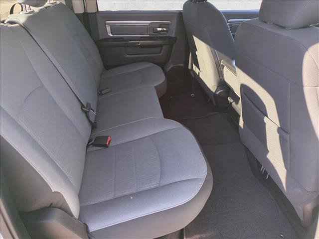 Used 2022 RAM 1500 Classic SLT w/ Electronics Group AWD/4WD image 18