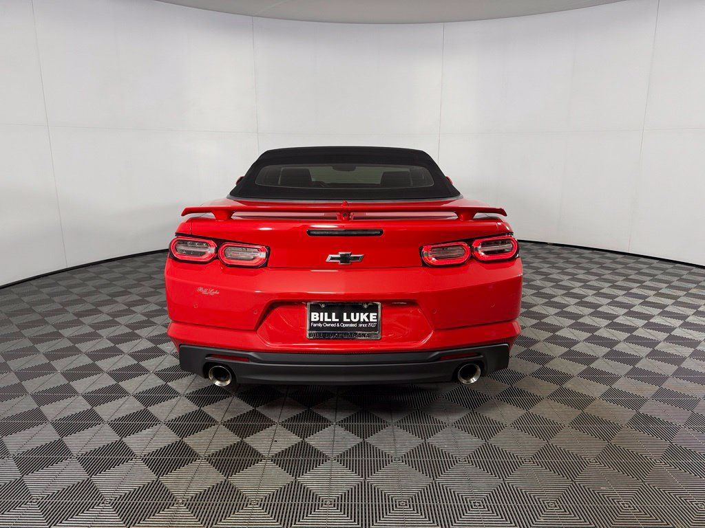 Used 2024 Chevrolet Camaro LT w/ RS Package RWD image 10