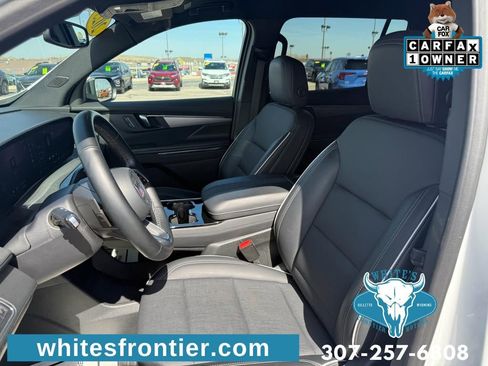 Used 2025 Buick Enclave Preferred AWD/4WD image 11