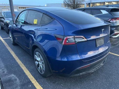 Used 2020 Tesla Model Y Long Range image 7