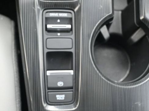 Certified 2025 Honda Civic Sport image 21