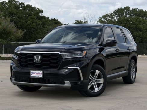 Used 2024 Honda Pilot EX-L image 2