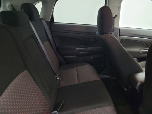 Used 2017 Mitsubishi Outlander Sport ES image 19