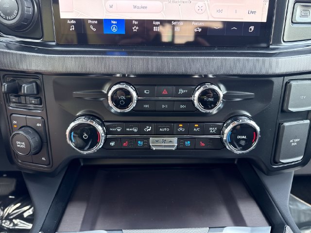 New 2026 Ford F450 Platinum AWD/4WD image 30