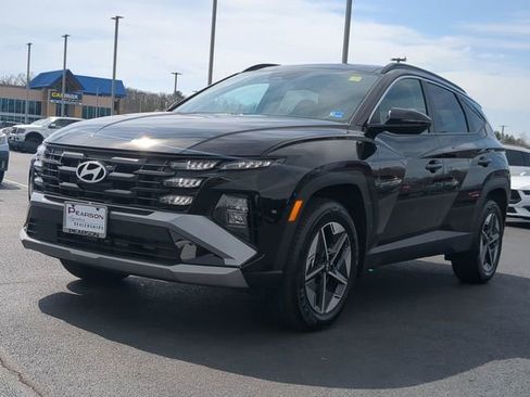 Certified 2025 Hyundai Tucson SEL image 7