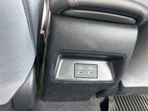 Used 2023 Toyota Corolla SE FWD image 26