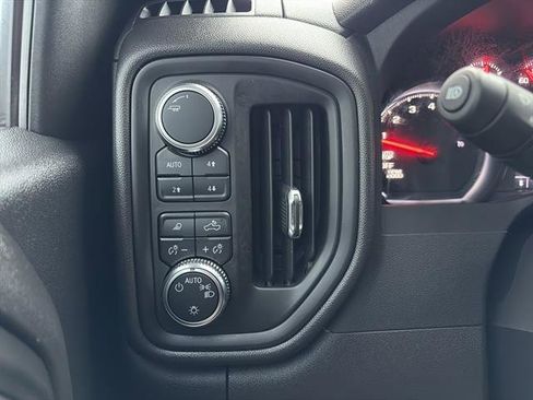 Used 2025 GMC Sierra 1500 Pro w/ Pro Value Package image 15