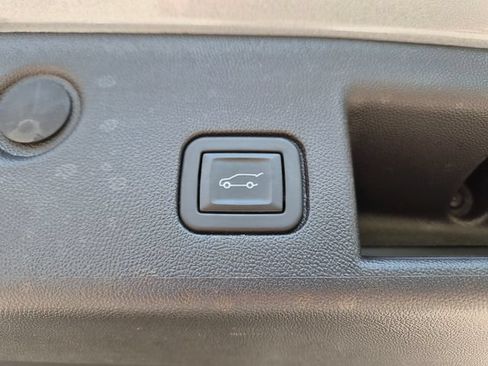 Used 2024 Chevrolet Equinox LT w/ LPO, Floor Liner Package AWD/4WD image 12