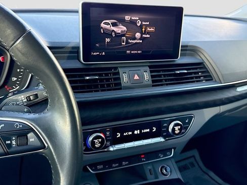 Used 2020 Audi Q5 2.0T Premium Plus AWD/4WD image 27