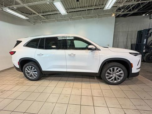 New 2025 Buick Enclave Preferred w/ Power Package image 4