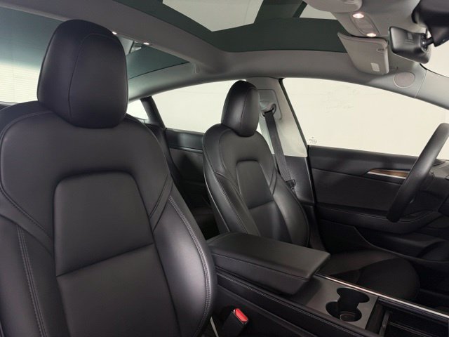 Used 2022 Tesla Model 3 RWD image 17