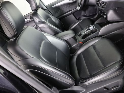 Used 2024 Ford Escape Platinum AWD/4WD image 31