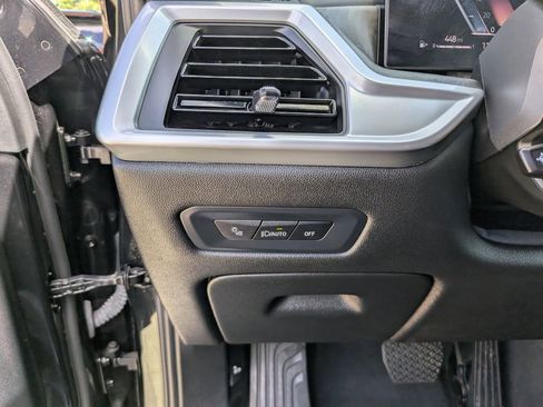 Used 2024 BMW X5 sDrive40i RWD image 30