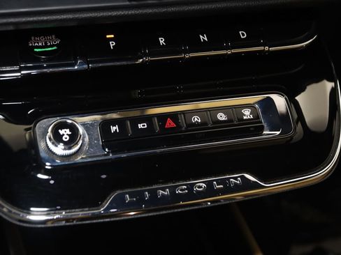 Used 2023 Lincoln Corsair Reserve w/ Equipment Group 201A AWD/4WD image 25