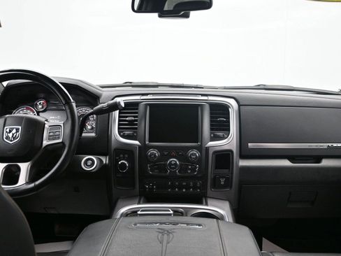 Used 2017 RAM 2500 Limited image 13