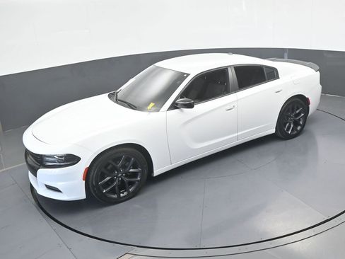 Used 2021 Dodge Charger SXT w/ Blacktop Package image 42