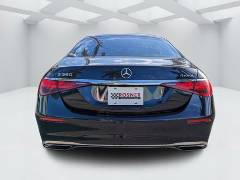 Used 2024 Mercedes-Benz S 580 4MATIC Sedan image 4