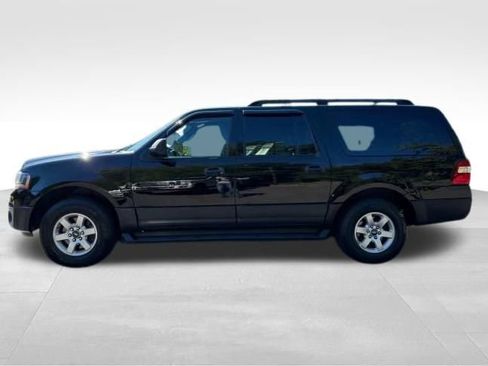 Used 2017 Ford Expedition EL XL w/ Equipment Group 101A image 2