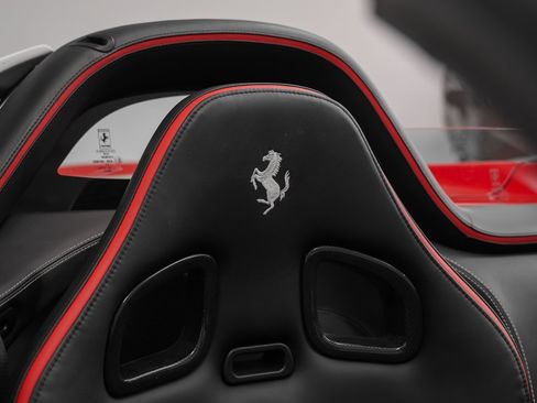 Used 2011 Ferrari 599 SA Aperta image 26