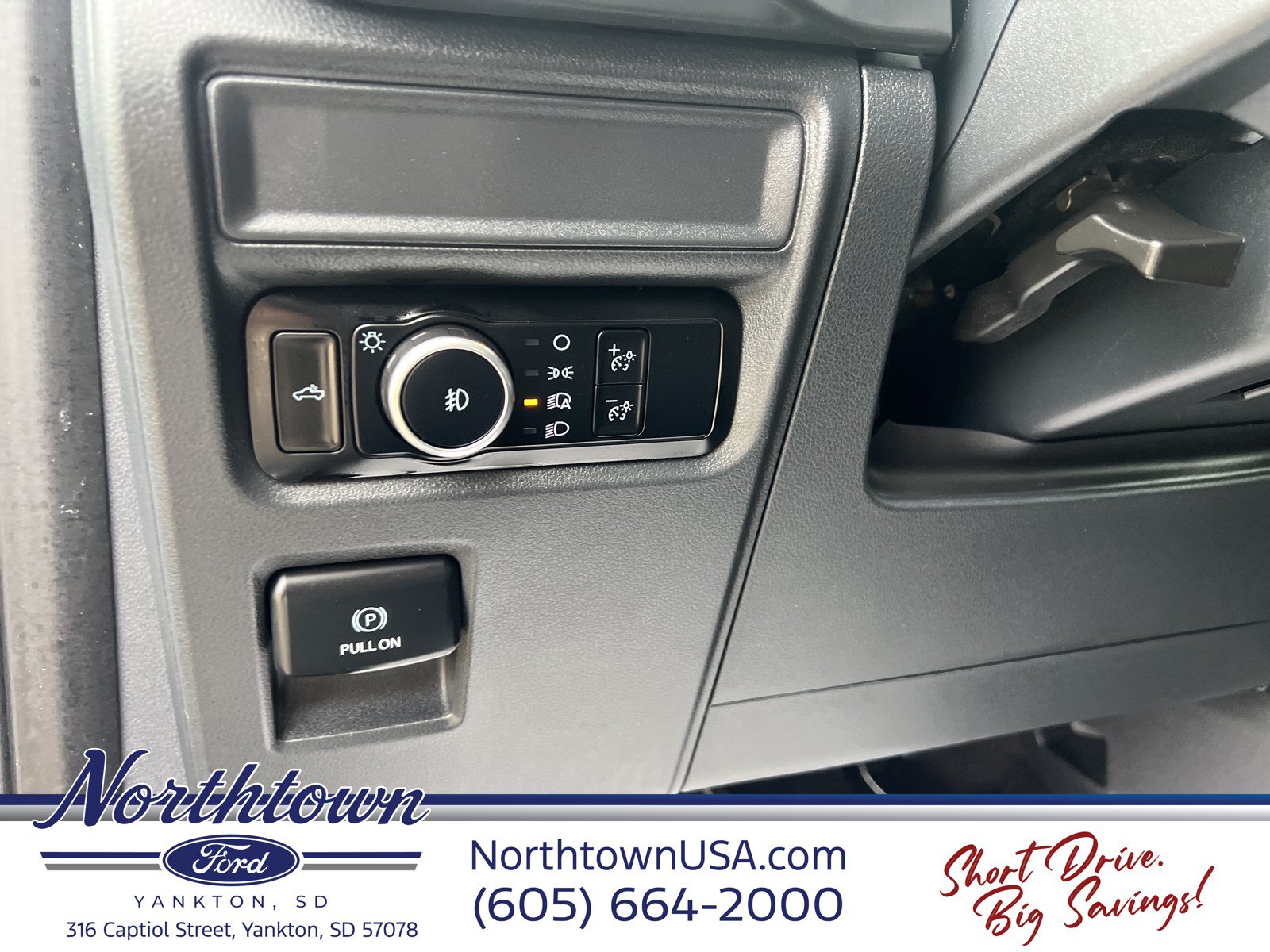 Used 2024 Ford F150 XLT w/ XLT Black Appearance Package AWD/4WD image 18