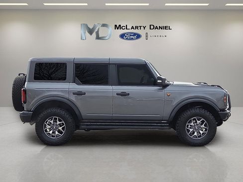 Certified 2023 Ford Bronco Badlands image 6