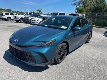 Used 2026 Toyota Camry SE w/ Convenience Package