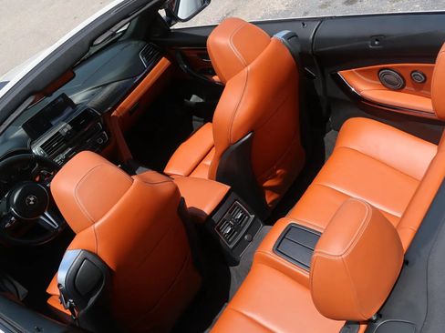 Used 2019 BMW M4 Convertible w/ Competition Package RWD image 41