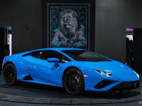 Used 2021 Lamborghini Huracan EVO RWD image 13