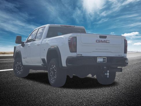 Used 2025 GMC Sierra 2500 AT4X image 22
