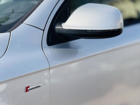 Used 2015 Audi Q7 3.0T S line Prestige w/ 21" S Line Plus Package image 13