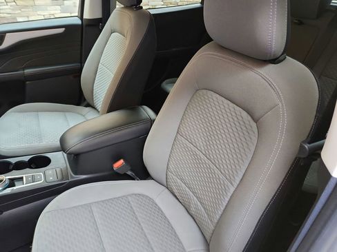 Used 2022 Ford Escape SE w/ Convenience Package image 10