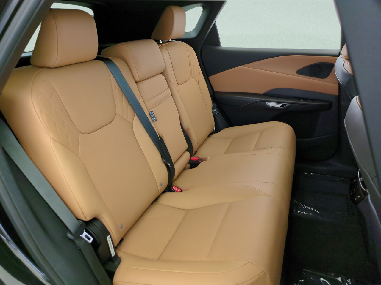 Used 2026 Lexus RX 350 FWD w/ Cold Area Package image 23