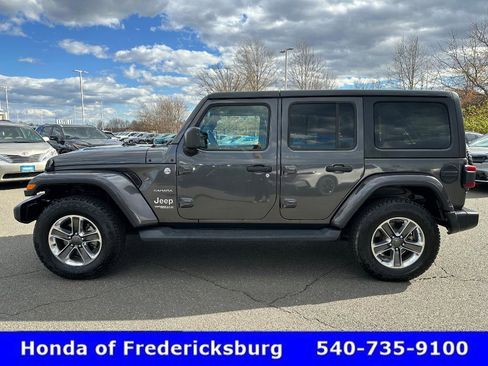 Used 2020 Jeep Wrangler Unlimited Sahara image 3