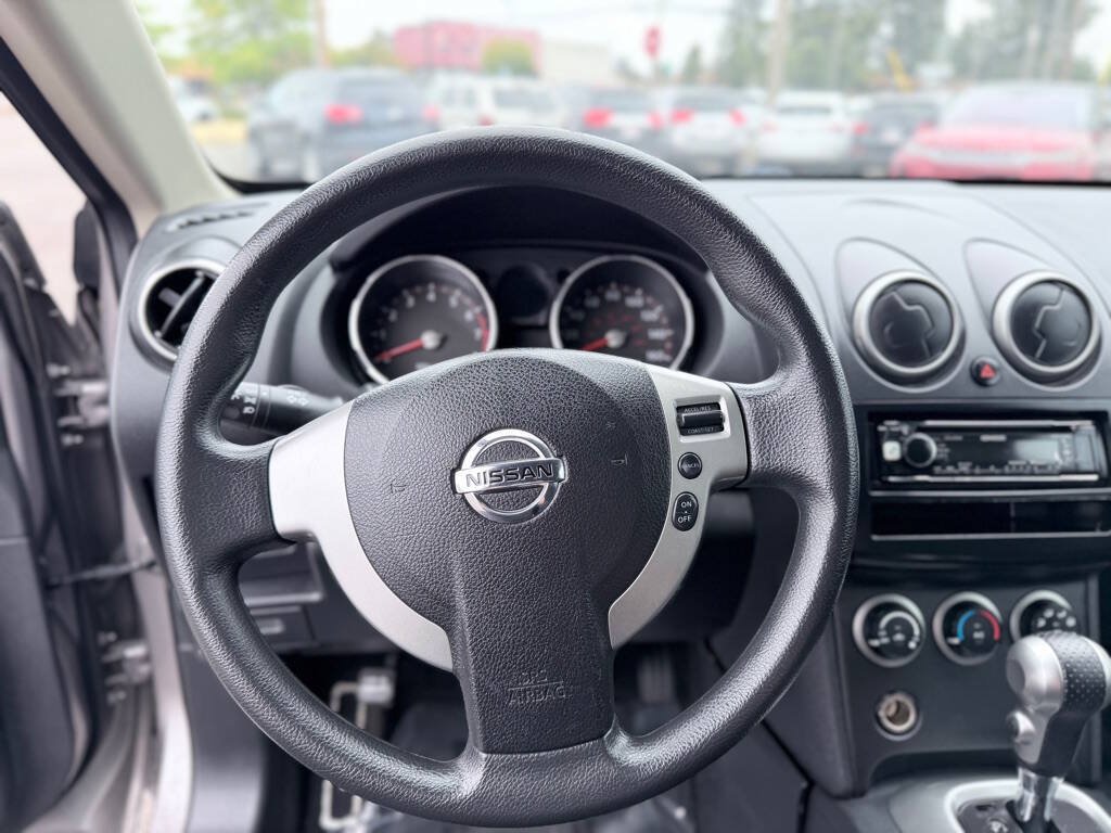 Used 2009 Nissan Rogue S AWD/4WD image 14