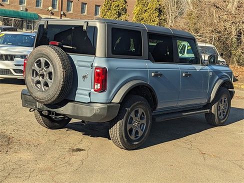Used 2024 Ford Bronco Big Bend image 3