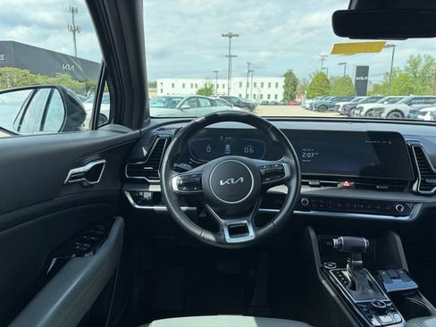 Certified 2023 Kia Sportage X-Line w/ X-Line Premium Package image 4