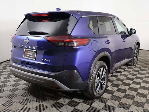 Used 2023 Nissan Rogue SV image 8