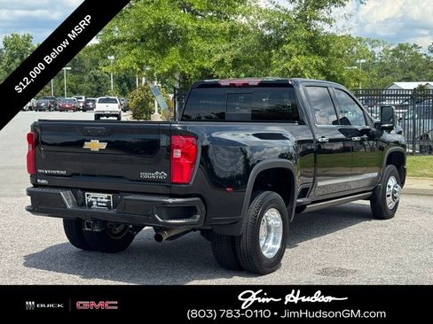Certified 2024 Chevrolet Silverado 3500 High Country w/ High Country Premium Package image 16