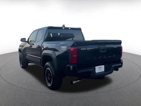 Used 2025 Toyota Tacoma TRD Off-Road AWD/4WD image 10