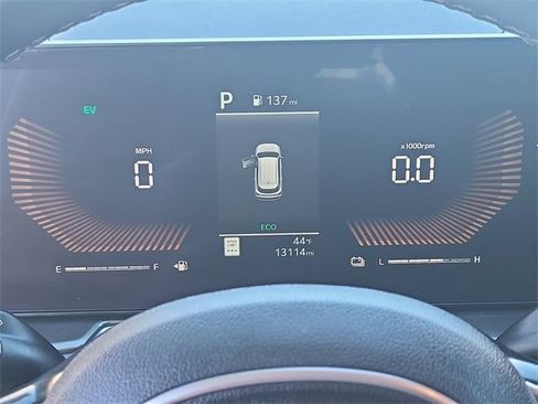 Used 2025 Kia Sorento EX image 11