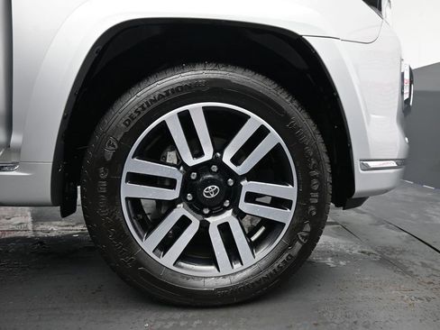 Used 2022 Toyota 4Runner Limited image 11