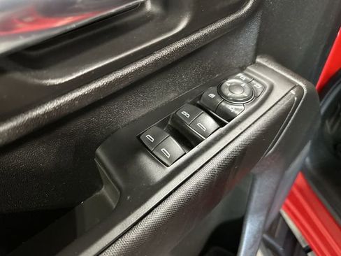 Used 2022 Chevrolet Silverado 2500 Custom w/ Custom Value Package AWD/4WD image 19