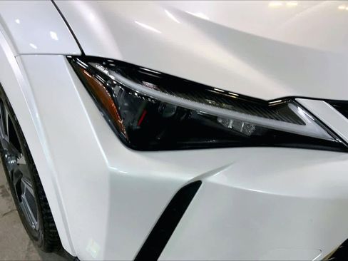 Certified 2024 Lexus UX 250h Premium image 27