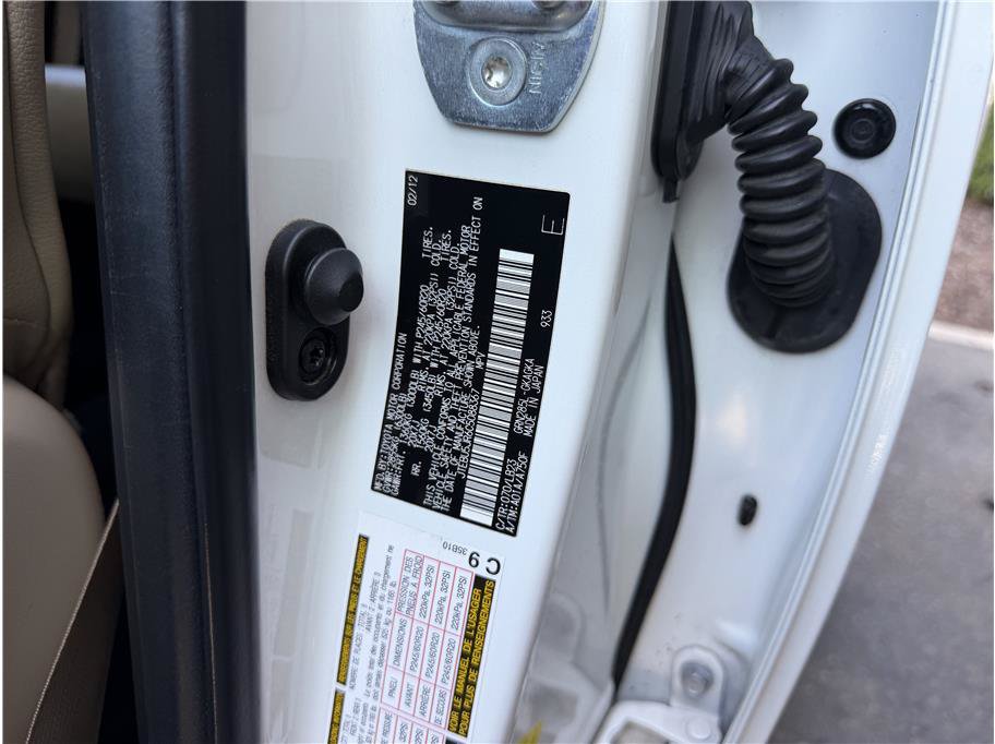 Used 2012 Toyota 4Runner Limited AWD/4WD image 32