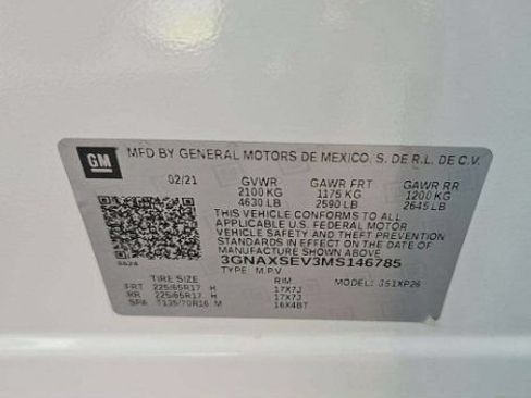 Used 2021 Chevrolet Equinox LS w/ LS Convenience Package AWD/4WD image 38