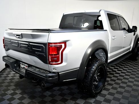 Used 2018 Ford F150 Raptor w/ Equipment Group 802A Luxury image 7
