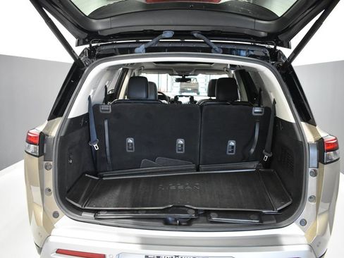 Certified 2023 Nissan Pathfinder Platinum AWD/4WD image 39