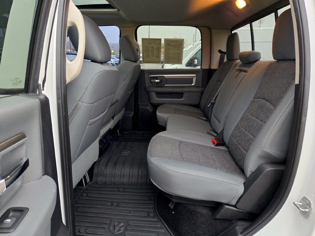 Used 2016 RAM 1500 Big Horn AWD/4WD image 30