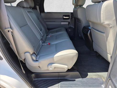 Used 2017 Toyota Sequoia Limited w/ Safety & Convenience Package AWD/4WD image 19